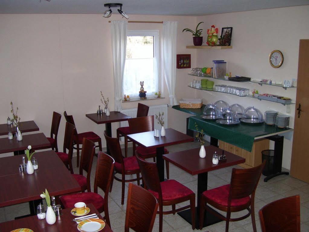 Elmenhorst/Lichtenhagen Pension Elmenhorst מראה חיצוני תמונה