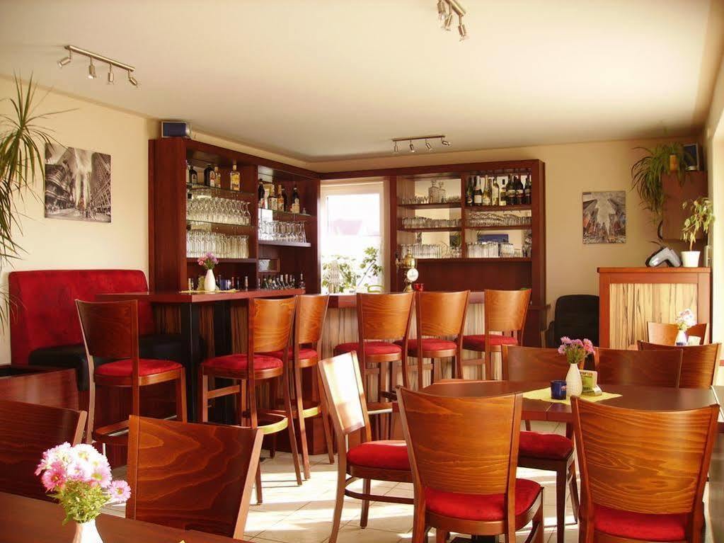 Elmenhorst/Lichtenhagen Pension Elmenhorst מראה חיצוני תמונה